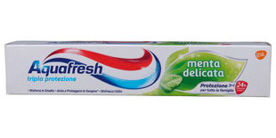 Зубна паста потрійний захист делікатна м&rsquo;ята AQUAFRESH menta delicata 75 ml. 1308 фото